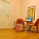 Prenzlauer Berg, Cozy Ground Floor *