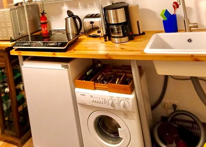 Prenzlauer Berg, Cozy Ground Floor Daire Berlin